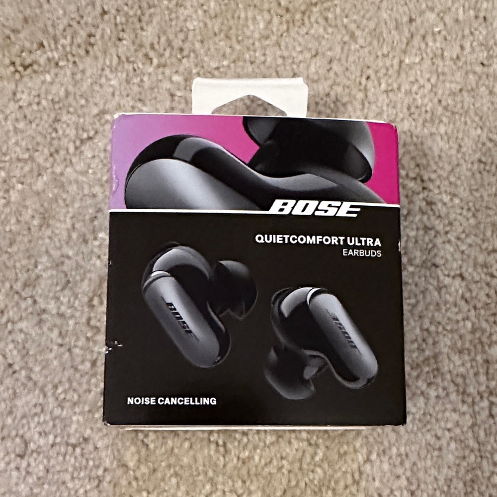 Bose QuietComfort Ultra Earbuds in Black